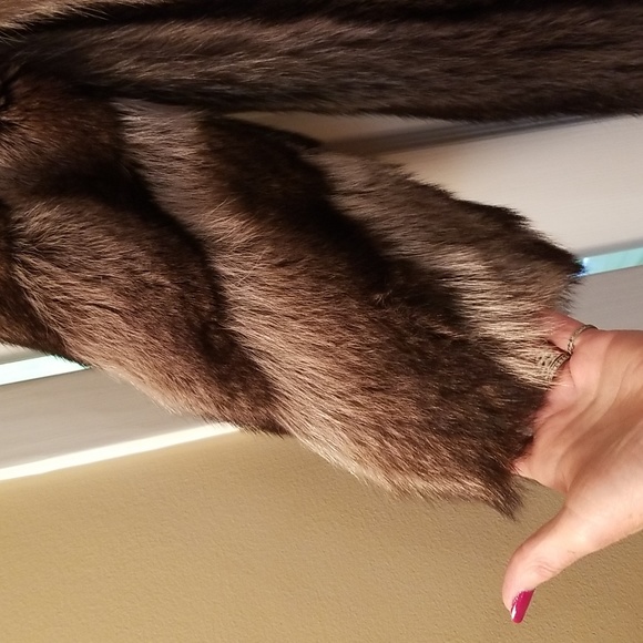 Raccoon Full Length Vintage Fur Coat - Picture 8 of 11